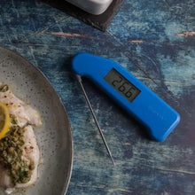 Load image into Gallery viewer, Thermapen®️ CLASSIC Thermometer