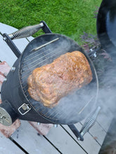 Load image into Gallery viewer, BeardSmoke “Deluxe” Mini-Un BBQ Smoker
